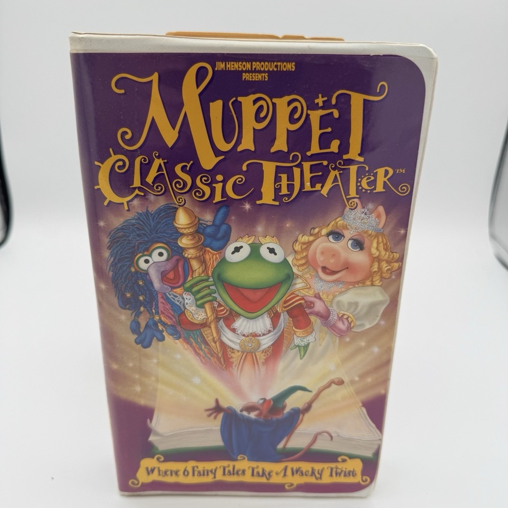 Muppet Classic Theater VHS Jim Henson Productions Clamshell 1994 Family Movie